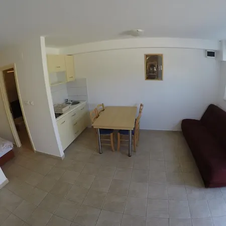 Andela 2 Apartamento Petrčane